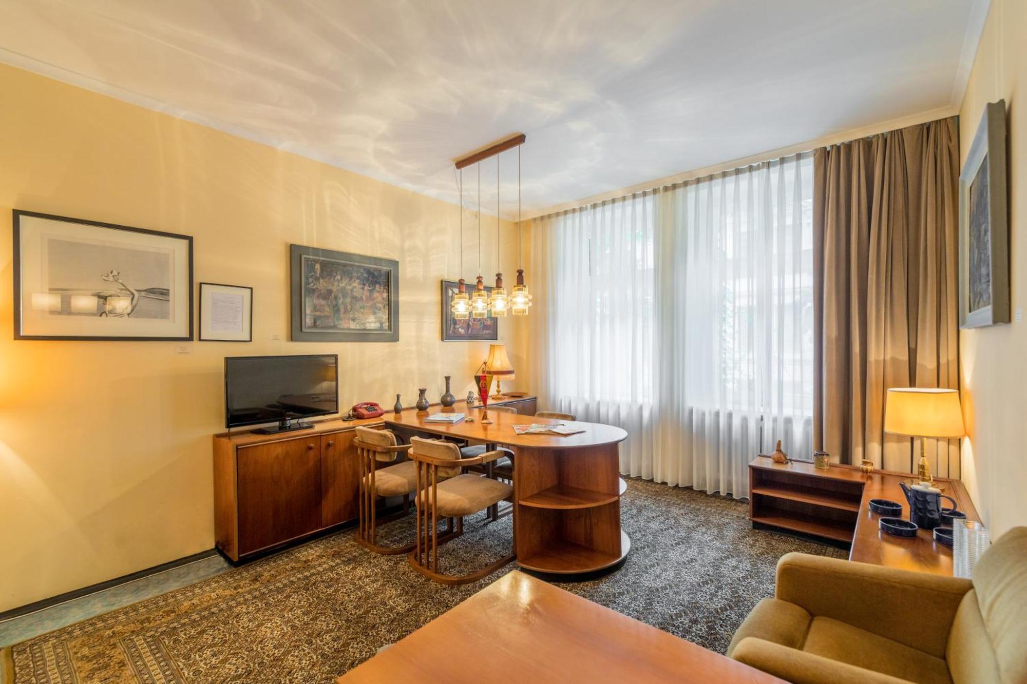 Superior Suite